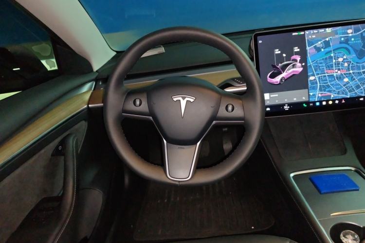 Used Tesla Model 3 2021 Standard Range Rear-Drive Upgraded Version Steering Wheel