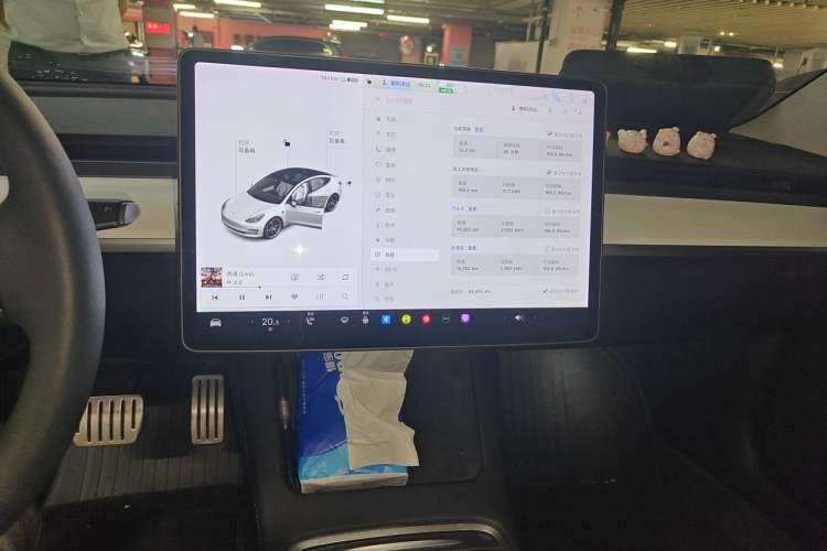Used Tesla Model 3 2021 Performance High-Performance All-Wheel-Drive Version Audio And AC Panel