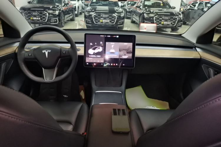 Used Tesla Model 3 2021 Standard Range Rear-Wheel Drive Upgraded Version 3D6 Center Console