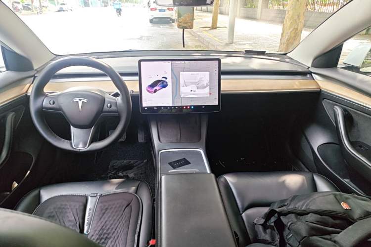 Used Tesla Model 3 2021 Revised Version Standard Range Rear-Wheel Drive Upgraded Edition 3D1 Center Console