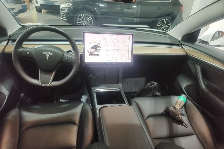 Used Tesla Model 3 2021 Standard Range Rear-Drive Upgraded Version Center Console