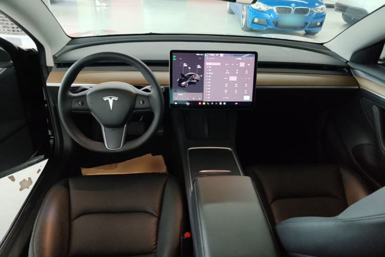 Used Tesla Model 3 2021 Standard Range Rear-Wheel Drive Upgraded Version 3D6 Center Console