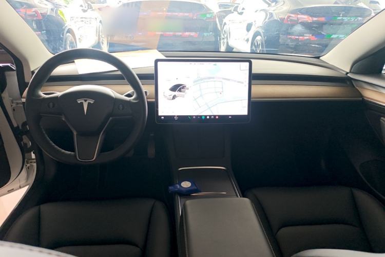 Used Tesla Model 3 2021 Revised Version Standard Range Rear-Wheel Drive Upgraded Edition 3D1 Center Console