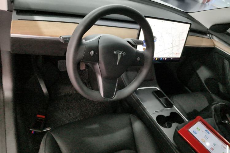 Used Tesla Model 3 2021 Revised Version Standard Range Rear-Wheel Drive Upgraded Edition 3D1 Center Console