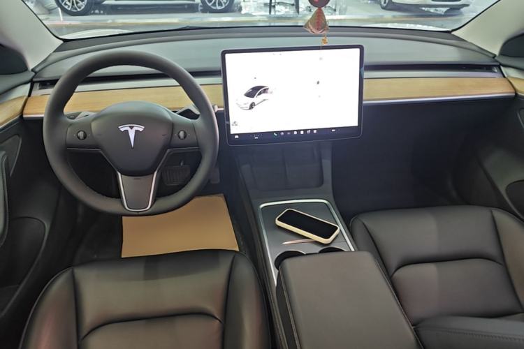 Used Tesla Model 3 2021 Revised Version Standard Range Rear-Wheel Drive Upgraded Edition 3D1 Center Console
