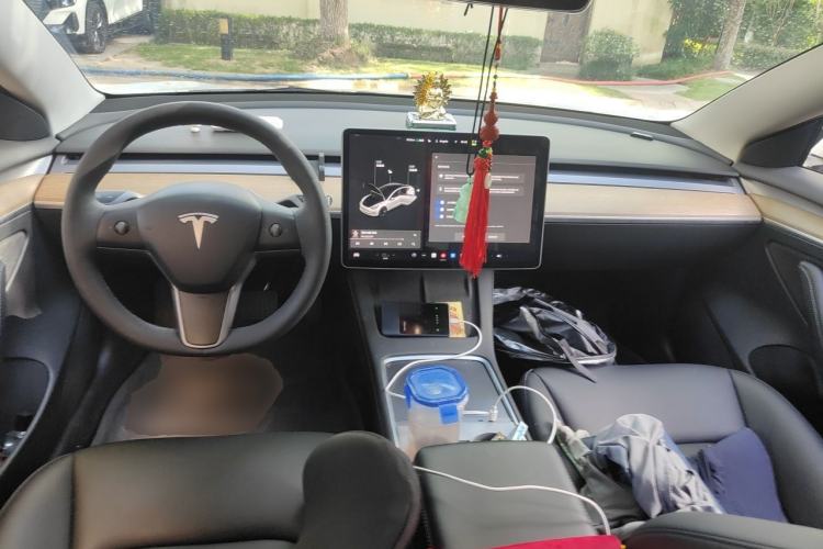 Used Tesla Model 3 2021 Revised Version Standard Range Rear-Wheel Drive Upgraded Edition 3D1 Center Console