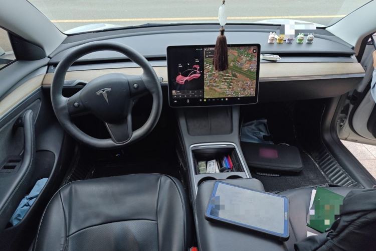 Used Tesla Model 3 2021 Standard Range Rear-Wheel Drive Upgraded Version 3D6 Center Console