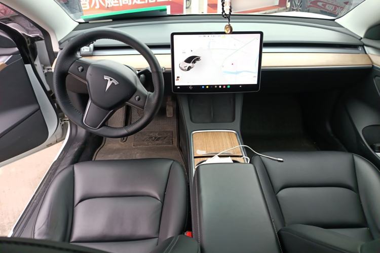 Used Tesla Model 3 2021 Standard Range Rear-Wheel Drive Upgraded Version 3D6 Center Console