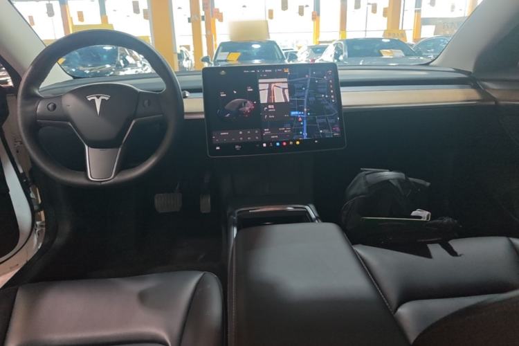 Used Tesla Model 3 2021 Standard Range Rear-Wheel Drive Upgraded Version 3D6 Center Console