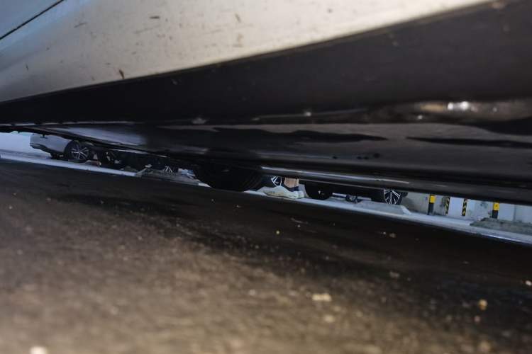 Used Tesla Model 3 2021 Standard Range Rear-Wheel Drive Upgraded Version 3D6 Chassis Front Right