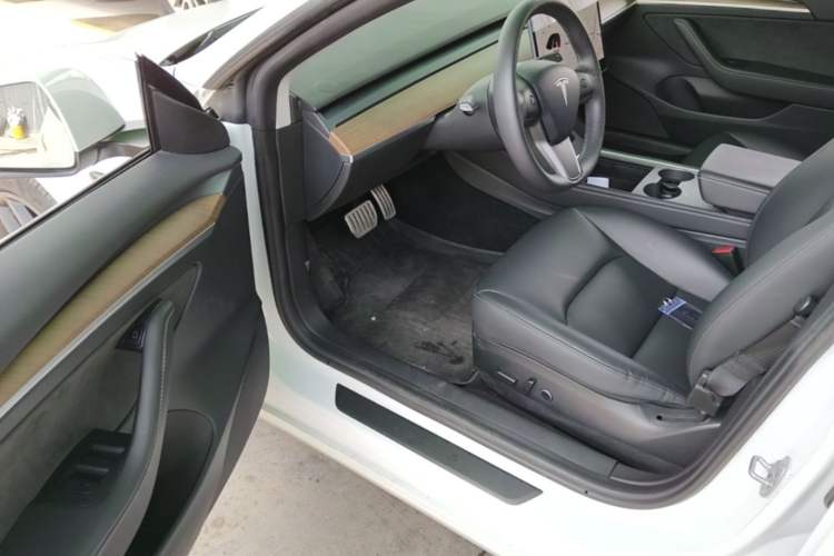 Used Tesla Model 3 2021 Performance High-Performance All-Wheel-Drive Version Driver Seat