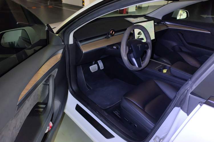 Used Tesla Model 3 2021 Performance High-Performance All-Wheel-Drive Version Driver Seat
