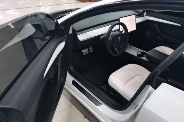 Used Tesla Model 3 2021 Performance High-Performance All-Wheel-Drive Version Driver Seat
