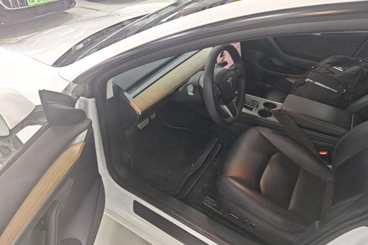 Used Tesla Model 3 2021 Performance High-Performance All-Wheel-Drive Version 3D6 Driver Seat