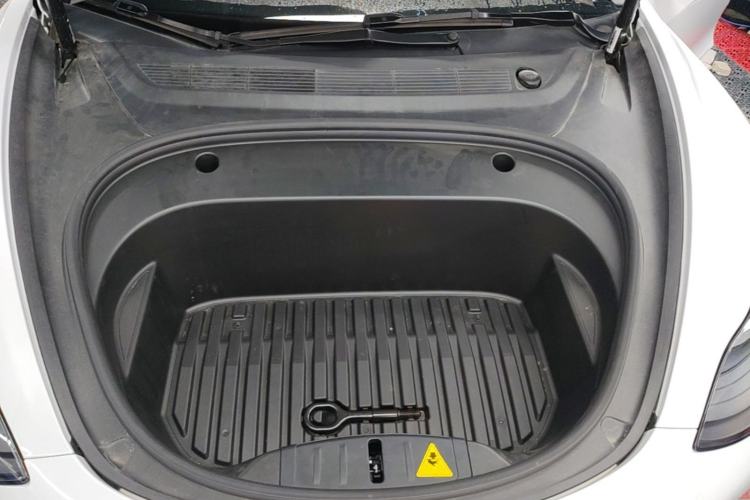 Used Tesla Model 3 2021 Revised Version Standard Range Rear-Wheel Drive Upgraded Edition 3D1 Engine Bay