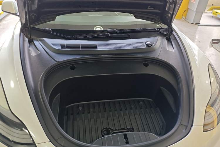 Used Tesla Model 3 2021 Standard Range Rear-Drive Upgraded Version Engine Bay