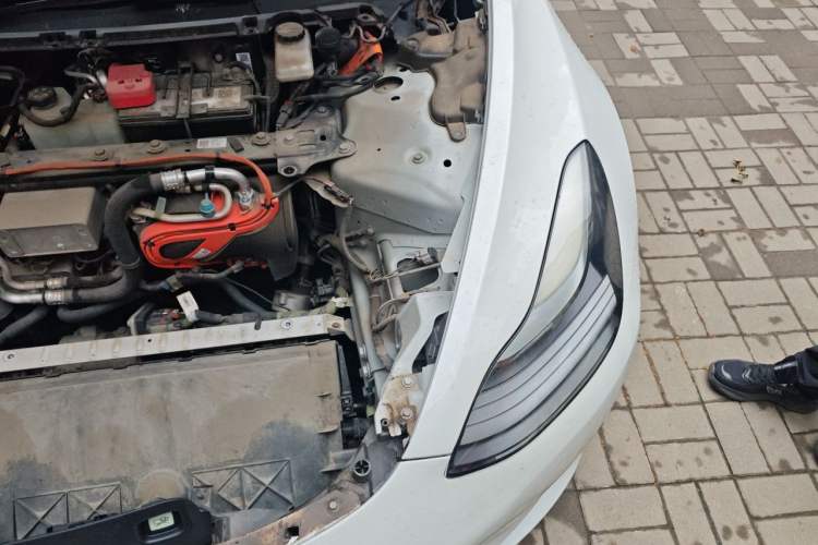 Used Tesla Model 3 2021 Standard Range Rear-Drive Upgraded Version Engine Bay Left