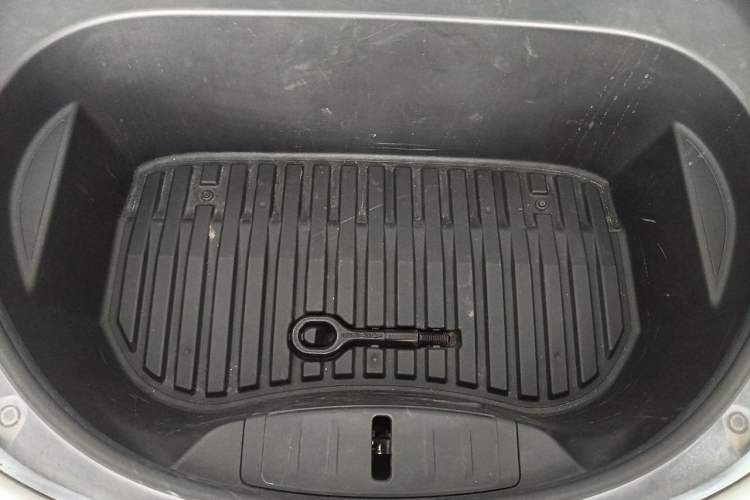 Used Tesla Model 3 2021 Performance High-Performance All-Wheel-Drive Version Engine Bay