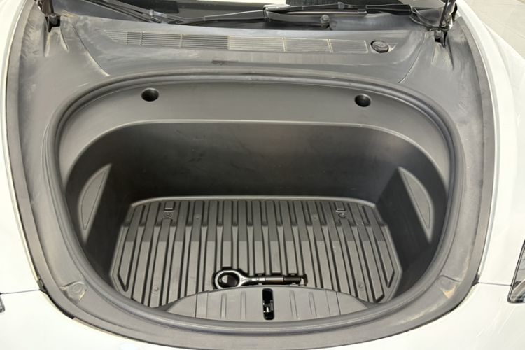 Used Tesla Model 3 2021 Revised Version Standard Range Rear-Wheel Drive Upgraded Edition 3D1 Engine Bay