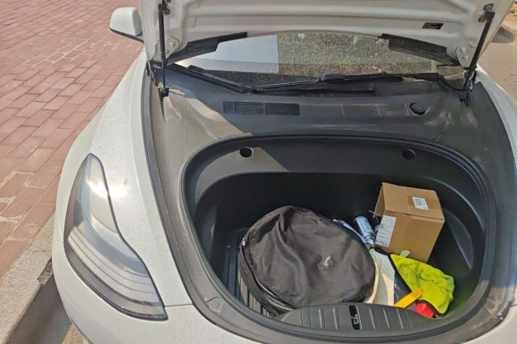 Used Tesla Model 3 2021 Performance High-Performance All-Wheel-Drive Version Engine Bay Right
