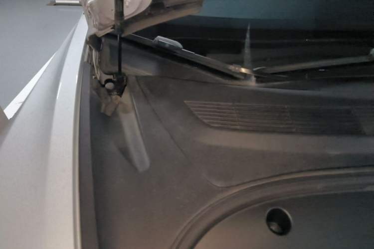 Used Tesla Model 3 2021 Standard Range Rear-Wheel Drive Upgraded Version 3D6 Engine Bay Right