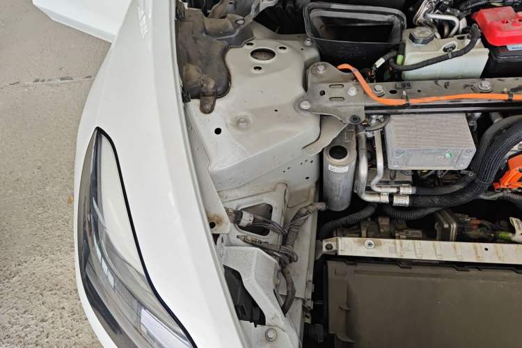 Used Tesla Model 3 2021 Standard Range Rear-Drive Upgraded Version Engine Bay Right