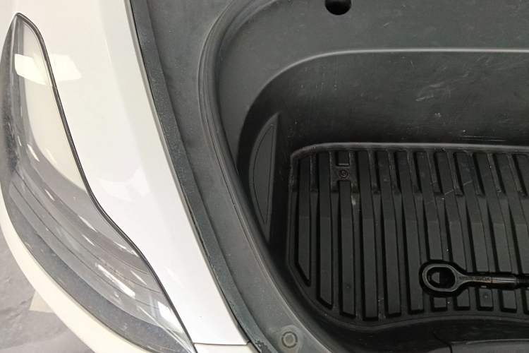 Used Tesla Model 3 2021 Performance High-Performance All-Wheel-Drive Version Engine Bay Right
