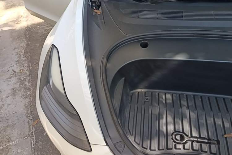 Used Tesla Model 3 2021 Revised Version Standard Range Rear-Wheel Drive Upgraded Edition 3D1 Engine Bay Right