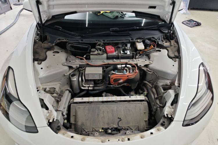 Used Tesla Model 3 2021 Standard Range Rear-Wheel Drive Upgraded Version 3D6 Engine Bay