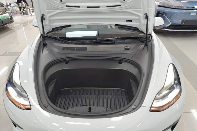 Used Tesla Model 3 2021 Revised Version Standard Range Rear-Wheel Drive Upgraded Edition 3D1 Engine Bay