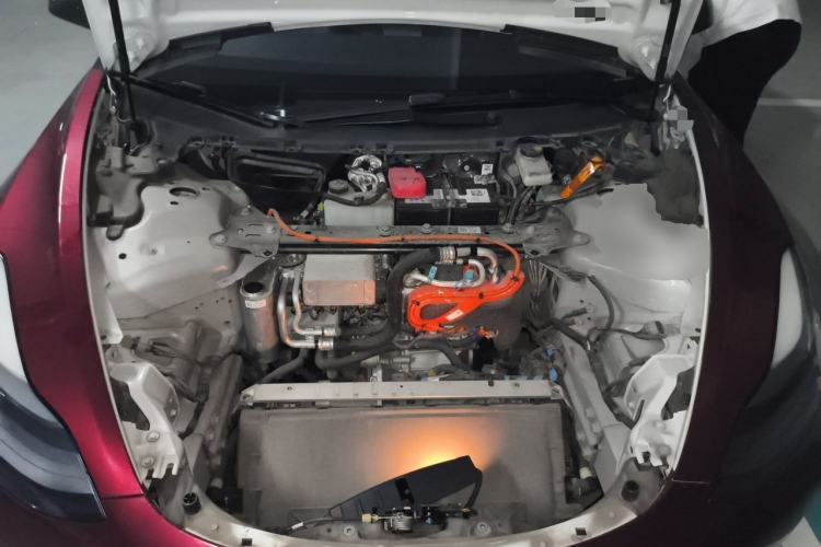Used Tesla Model 3 2021 Revised Performance Version with All-Wheel Drive 3D1 Engine Bay