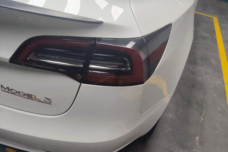 Used Tesla Model 3 2021 Revised Version II – Performance High-Performance All-Wheel-Drive Edition Exterior 2