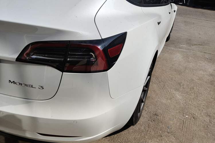 Used Tesla Model 3 2021 Standard Range Rear-Drive Upgraded Version Exterior 2