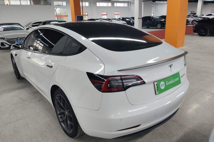 Used Tesla Model 3 2021 Performance High-Performance All-Wheel-Drive Version Exterior 2
