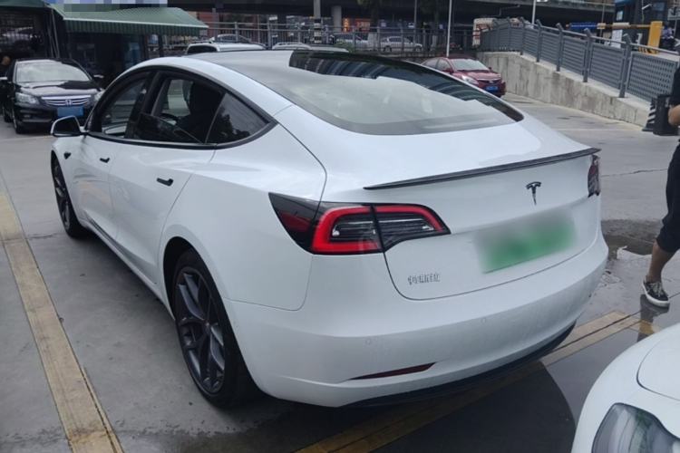 Used Tesla Model 3 2021 Performance High-Performance All-Wheel-Drive Version 3D6 Exterior 2