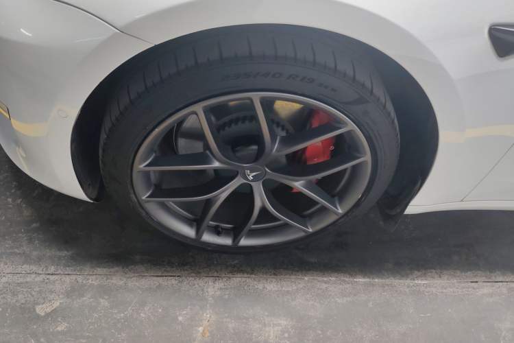 Used Tesla Model 3 2021 Revised Version II – Performance High-Performance All-Wheel-Drive Edition Exterior 3