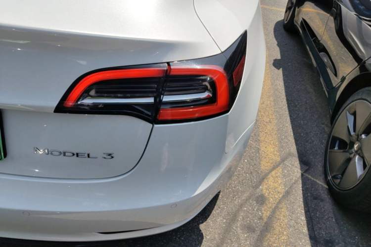 Used Tesla Model 3 2021 Standard Range Rear-Wheel Drive Upgraded Version 3D6 Exterior 3