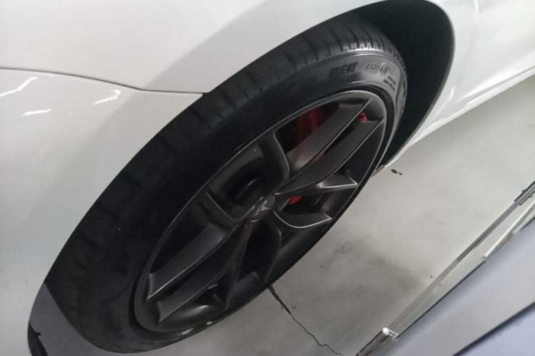 Used Tesla Model 3 2021 Performance High-Performance All-Wheel-Drive Version Exterior 4