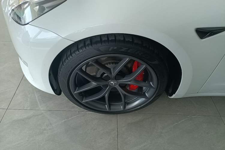 Used Tesla Model 3 2021 Revised Version II – Performance High-Performance All-Wheel-Drive Edition Exterior 4