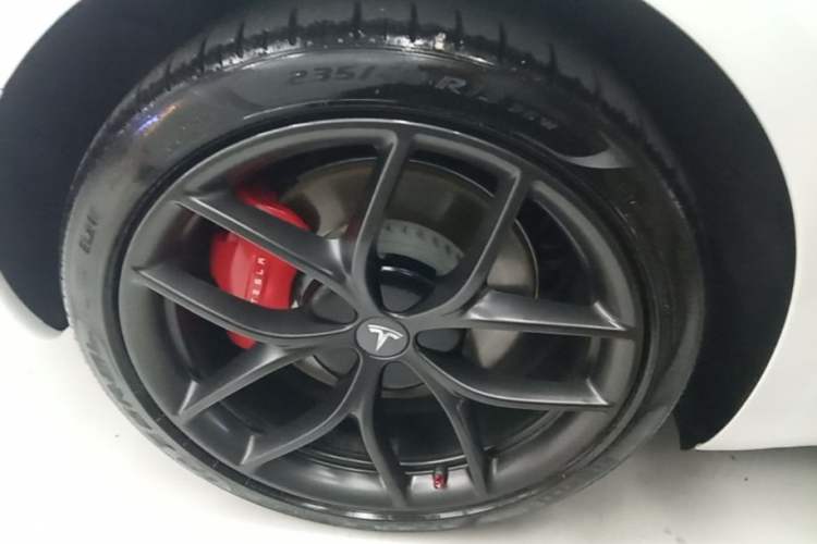 Used Tesla Model 3 2021 Performance High-Performance All-Wheel-Drive Version Exterior 5