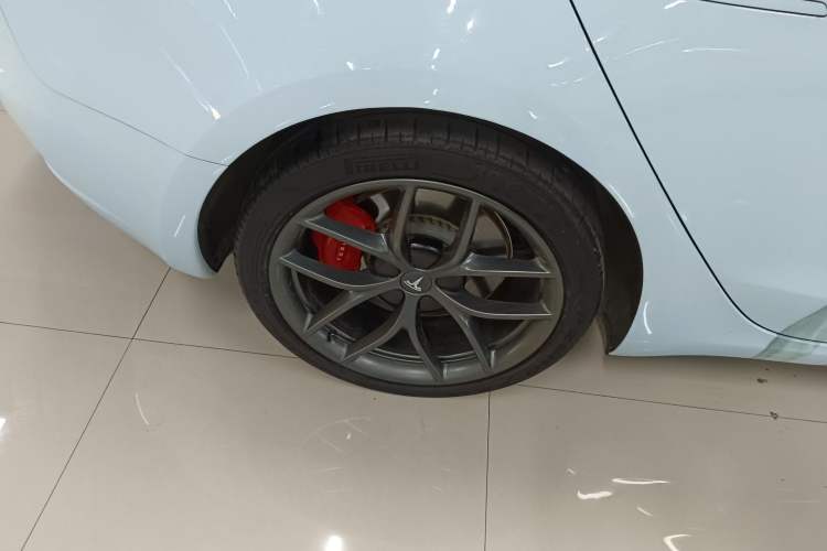 Used Tesla Model 3 2021 Performance High-Performance All-Wheel-Drive Version 3D6 Exterior 8