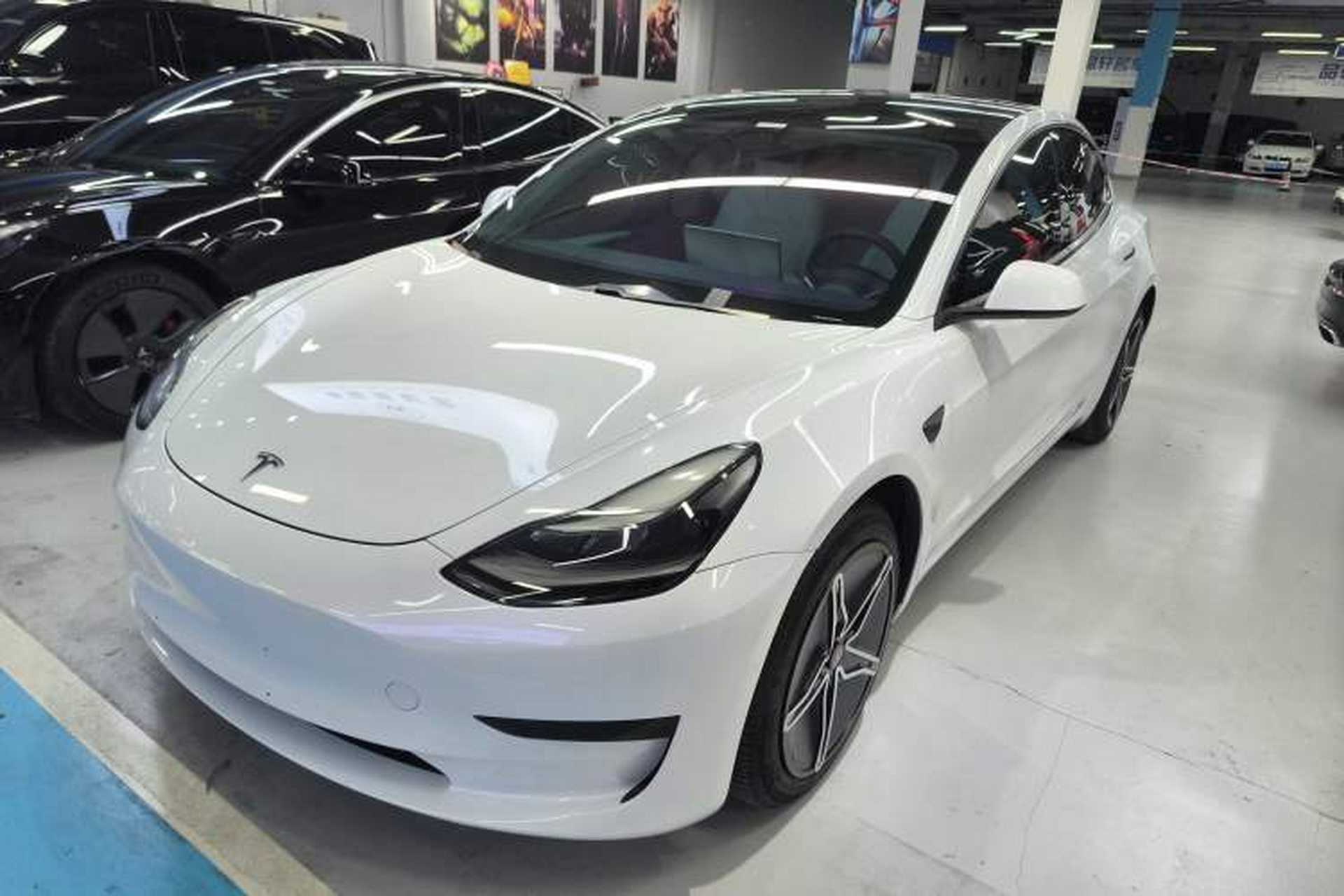 Used Tesla Model 3 2021 Standard Range Rear-Drive Upgraded Version Front Left 45 Deg