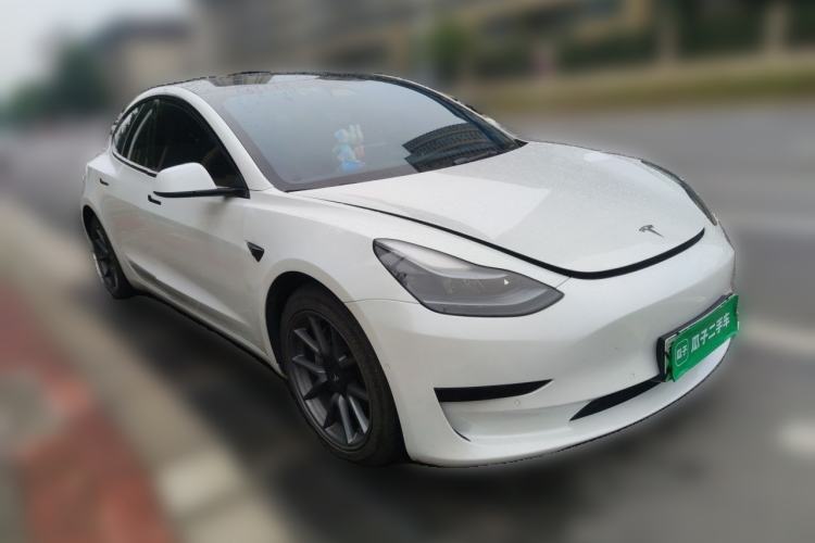 Used Tesla Model 3 2021 Standard Range Rear-Drive Upgraded Version Front Right 45 Deg