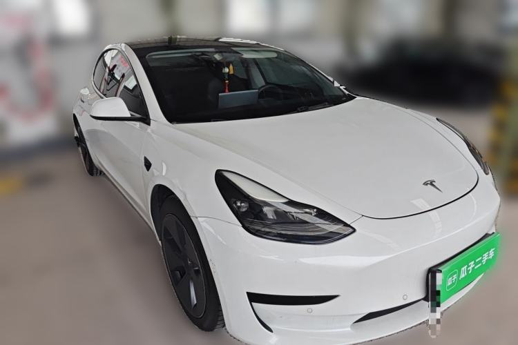 Used Tesla Model 3 2021 Standard Range Rear-Drive Upgraded Version Front Right 45 Deg