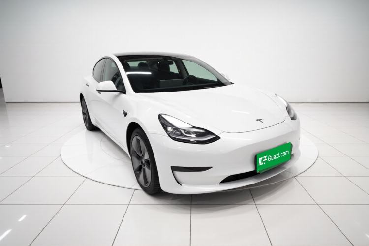 Used Tesla Model 3 2021 Standard Range Rear-Drive Upgraded Version Front Right 45 Deg