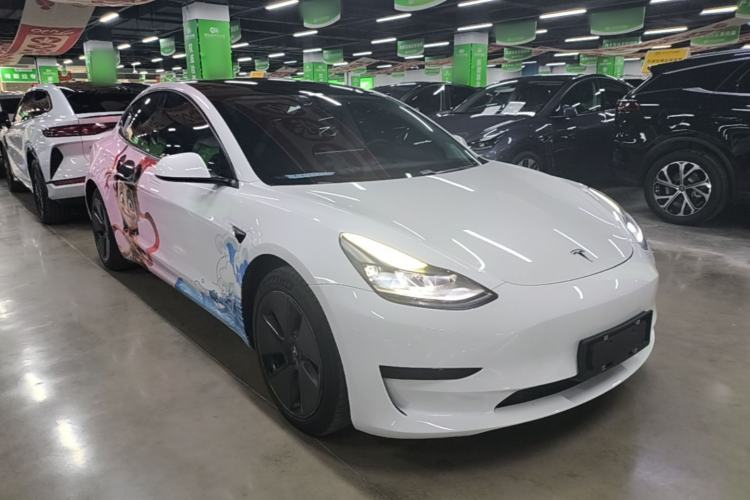 Used Tesla Model 3 2021 Standard Range Rear-Drive Upgraded Version Front Right 45 Deg