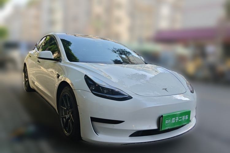 Used Tesla Model 3 2021 Standard Range Rear-Drive Upgraded Version Front Right 45 Deg