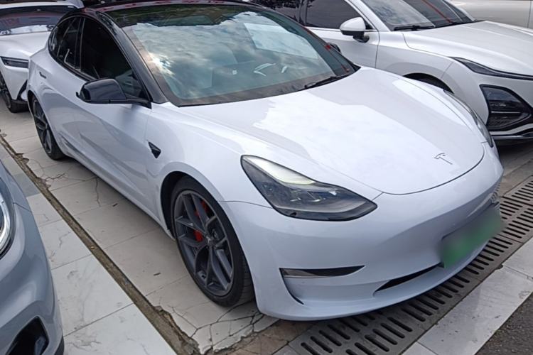 Used Tesla Model 3 2021 Performance High-Performance All-Wheel-Drive Version Front Right 45 Deg