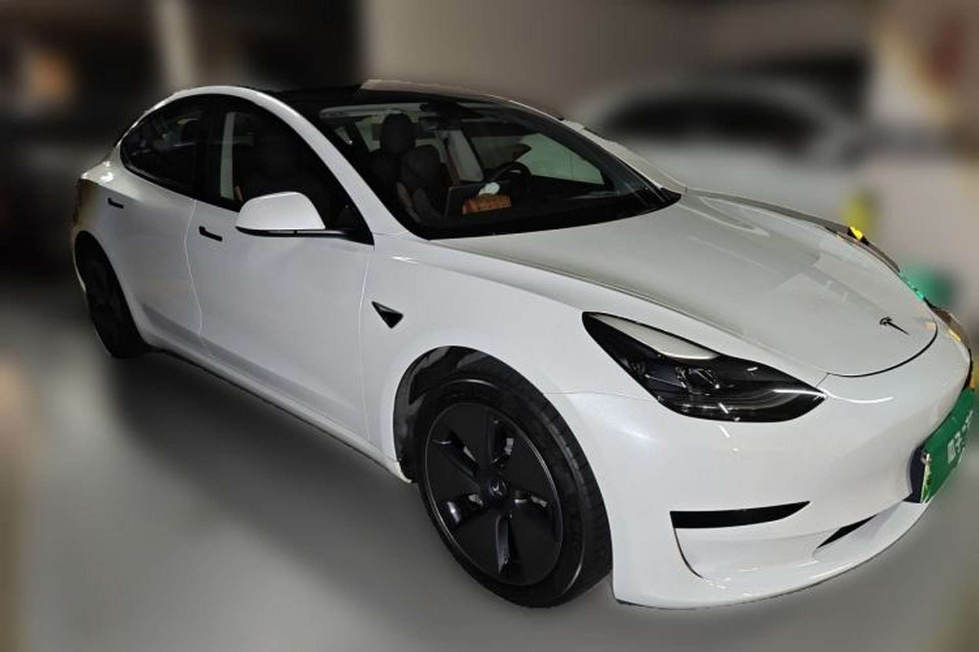 Used Tesla Model 3 2021 Standard Range Rear-Drive Upgraded Version Front Right 45 Deg