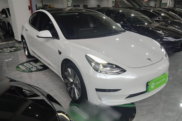 Used Tesla Model 3 2021 Standard Range Rear-Drive Upgraded Version Front Right 45 Deg